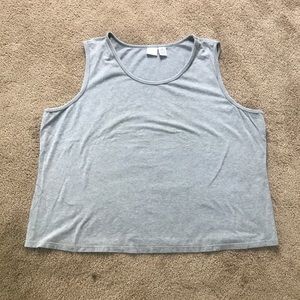 Women’s plus size 3x’s gray tank top